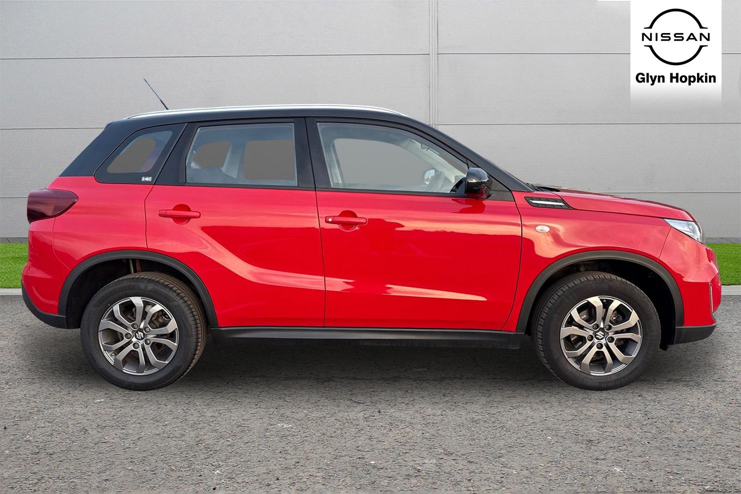 Used Suzuki Vitara 2021 for sale - 77885336: Photo 2