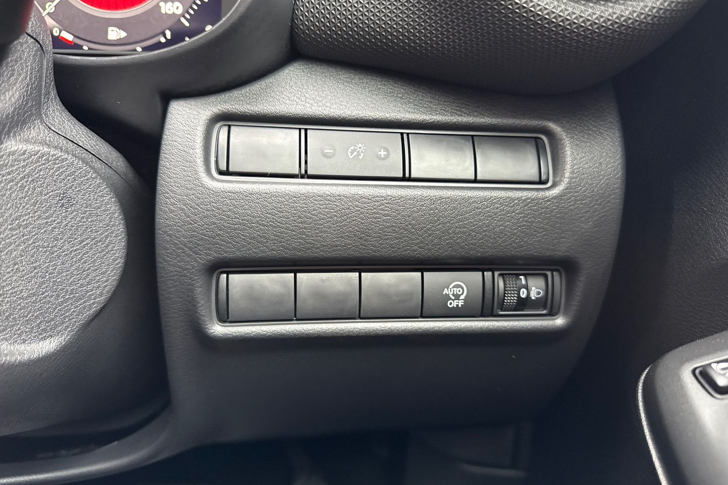 Used Nissan Juke 2024 for sale - 75980004: Photo 30