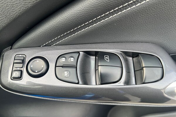 Used Nissan Juke 2023 for sale - 75438599: Photo 16