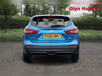 Used Nissan Qashqai 2018 for sale - 76796561: Photo