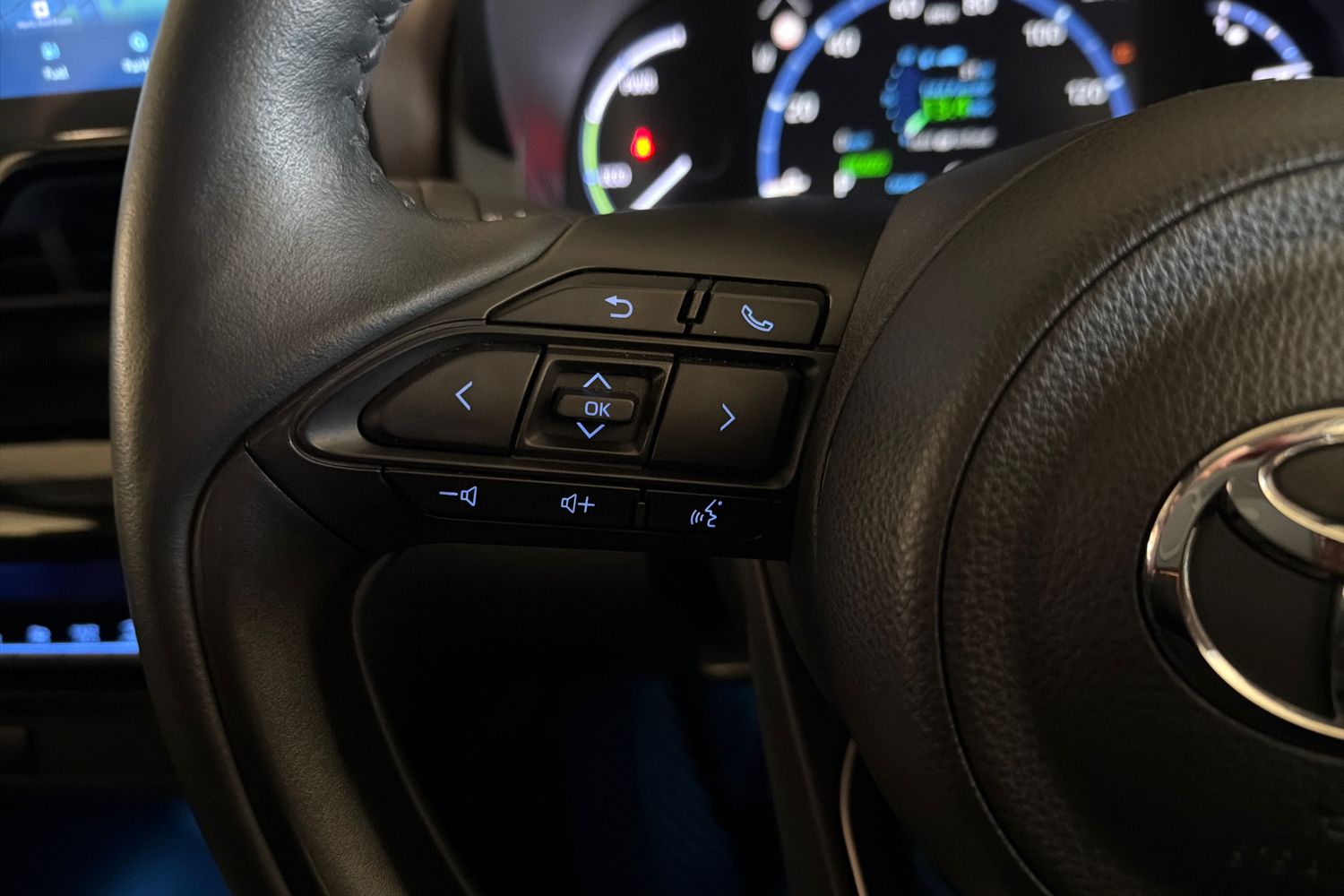 Used Toyota Yaris Cross 2023 for sale - 77942034: Photo 21