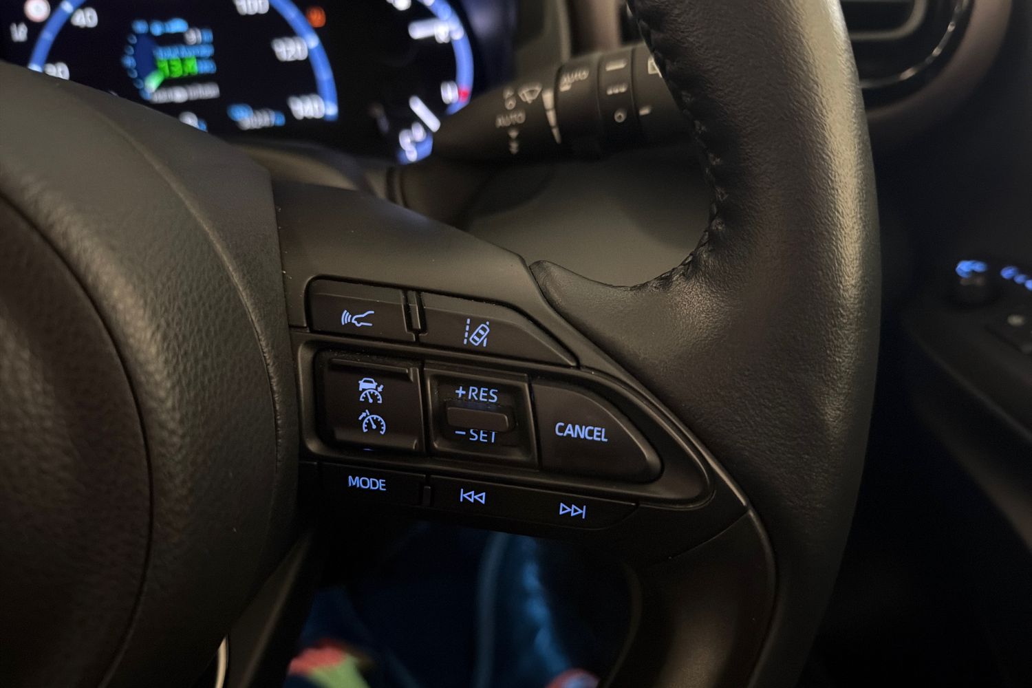 Used Toyota Yaris Cross 2023 for sale - 77942034: Photo 22