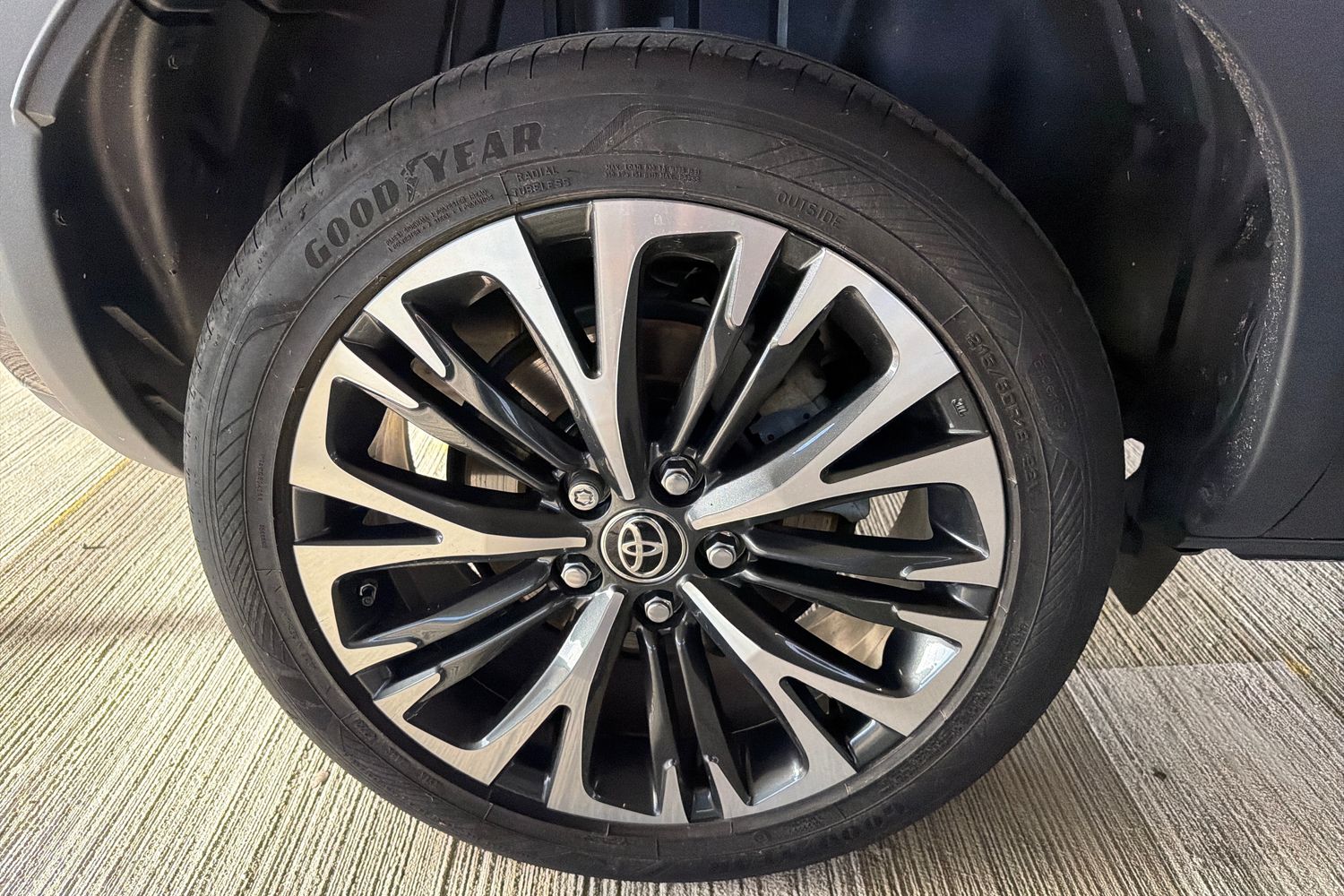 Used Toyota Yaris Cross 2023 for sale - 77942034: Photo 31