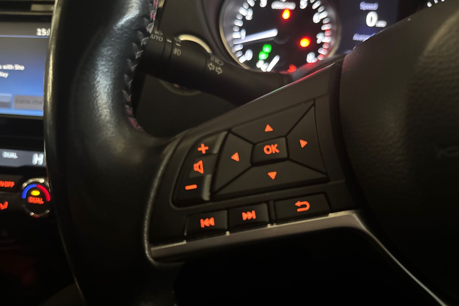 Used Nissan Qashqai 2018 for sale - 77388920: Photo 21