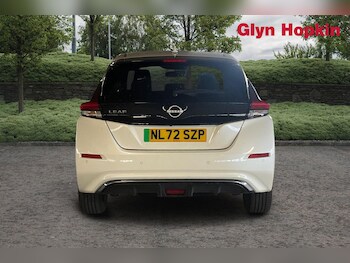 Used Nissan Leaf 2022 for sale - 77740087: Photo