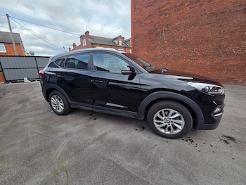 Used Hyundai TUCSON 2017 for sale - 78093372: Photo