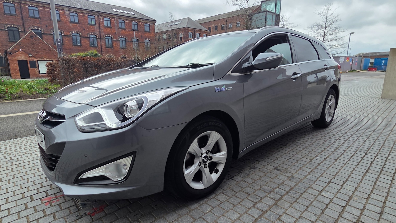 Used Hyundai i40 2014 for sale - 78133657: Photo 2