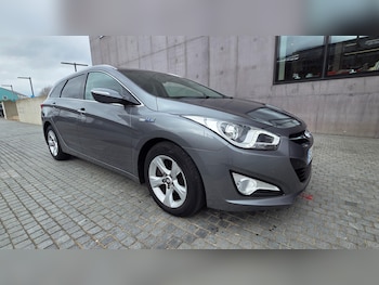 Used Hyundai i40 2014 for sale - 78133657: Photo