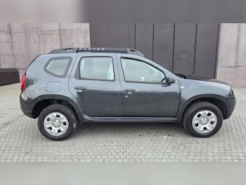 Used Dacia Duster 2016 for sale - 78289112: Photo