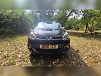 Used Hyundai i10 2015 for sale - 79617104: Photo