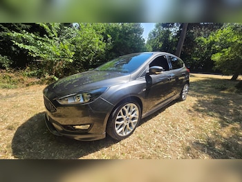 Used Ford Focus 2017 for sale - 79198756: Photo