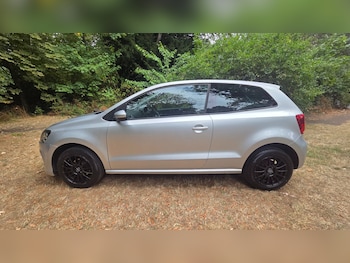 Used Volkswagen Polo 2013 for sale - 79410824: Photo