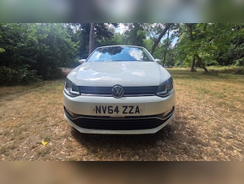 Used Volkswagen Polo 2015 for sale - 79195853: Photo