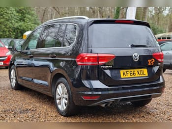Used Volkswagen Touran 2017 for sale - 79699609: Photo
