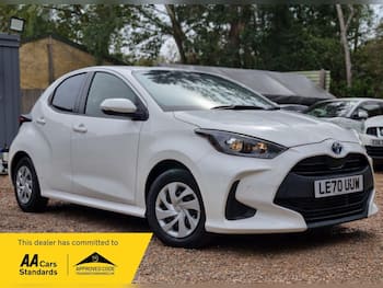 Used Toyota Yaris 2020 for sale - 79699612: Photo