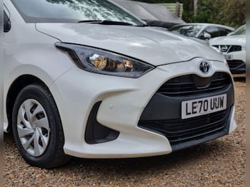 Used Toyota Yaris 2020 for sale - 79699612: Photo