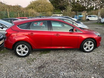 Used Ford Focus 2013 for sale - 76407649: Photo
