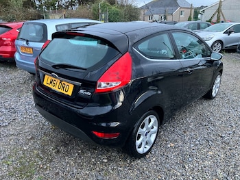 Used Ford Fiesta 2011 for sale - 76624997: Photo