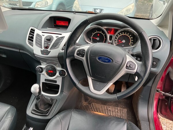 Used Ford Fiesta 2009 for sale - 72917071: Photo 8