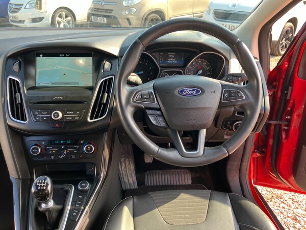 Used Ford Focus 2017 for sale - 75668385: Photo 8