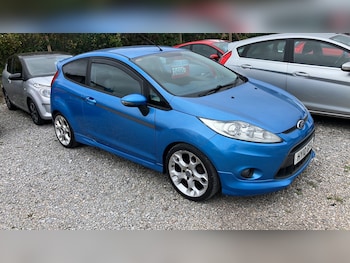 Used Ford Fiesta 2010 for sale - 76254838: Photo