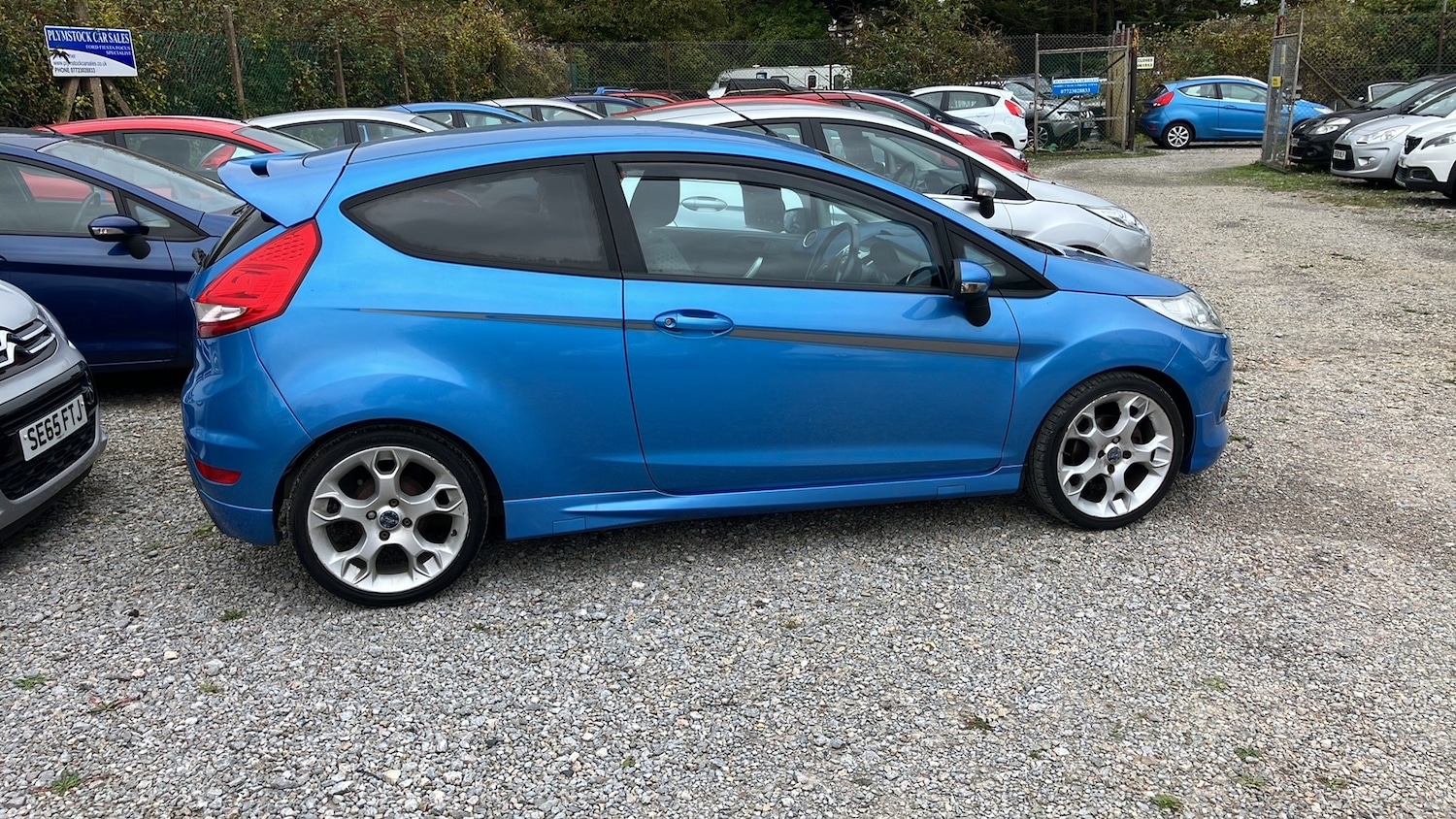 Used Ford Fiesta 2010 for sale - 76254838: Photo 3