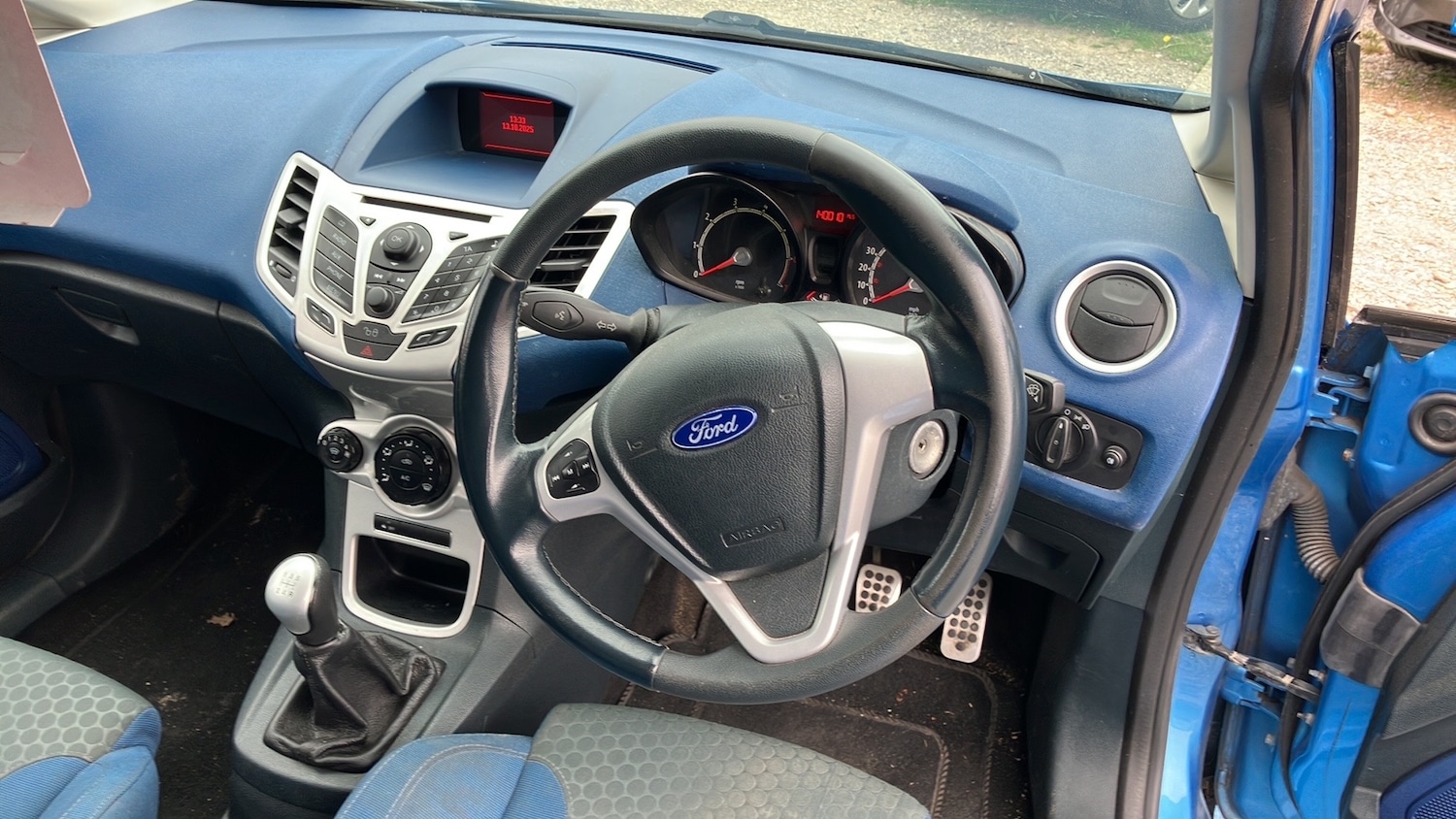 Used Ford Fiesta 2010 for sale - 76254838: Photo 5
