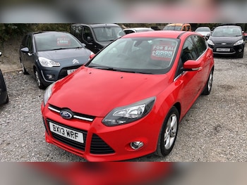 Used Ford Focus 2013 for sale - 76254817: Photo 2
