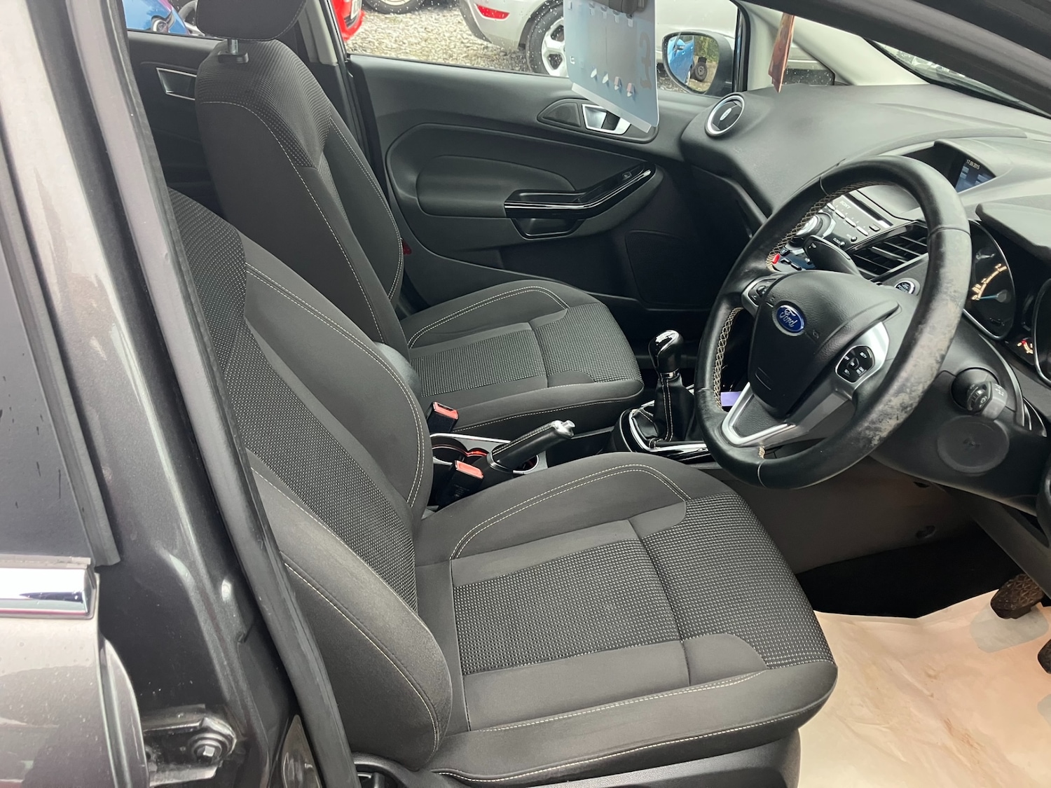 Used Ford Fiesta 2015 for sale - 78219637: Photo 5