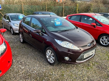 Used Ford Fiesta 2010 for sale - 77342764: Photo