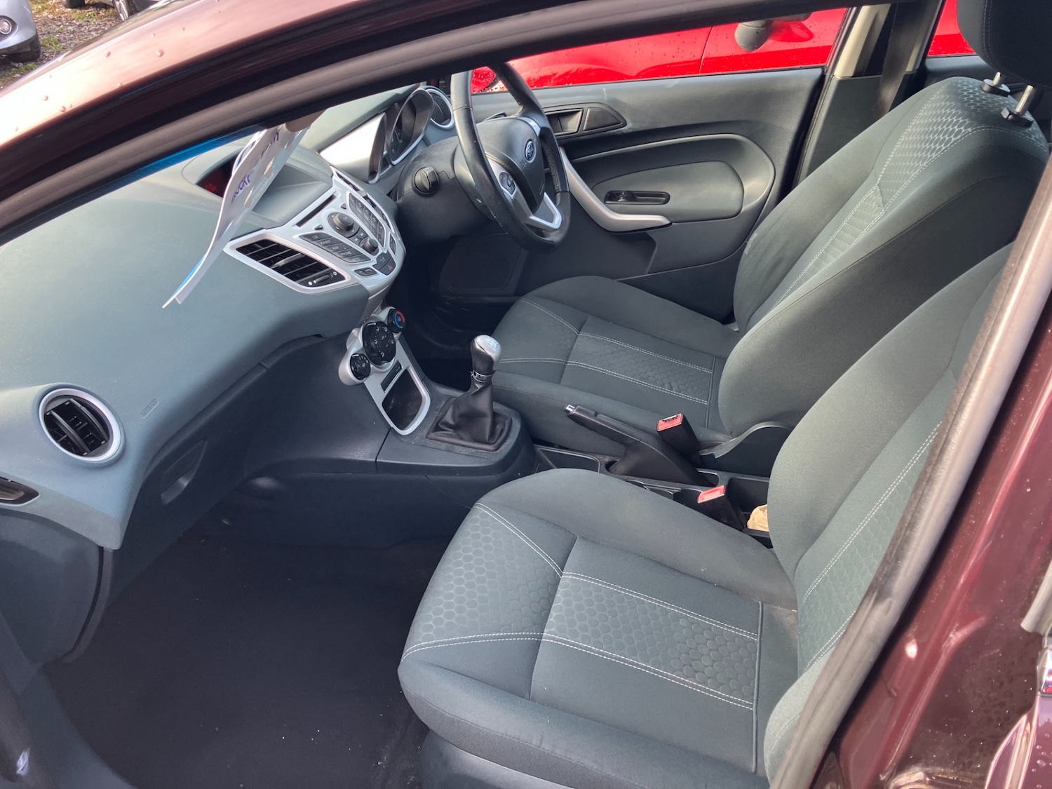 Used Ford Fiesta 2010 for sale - 77342764: Photo 5