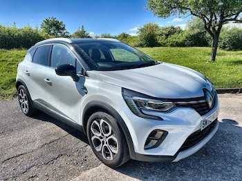 Used Renault Captur 2024 for sale - 79146158: Photo