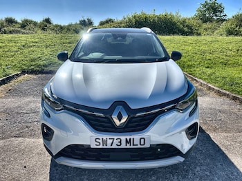 Used Renault Captur 2024 for sale - 79146158: Photo
