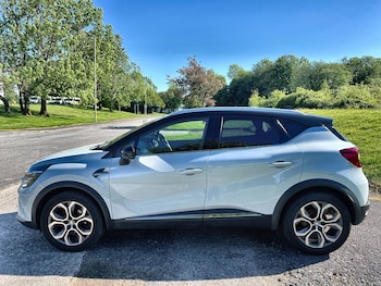 Used Renault Captur 2024 for sale - 79146158: Photo