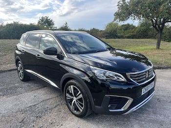 Used Peugeot 5008 2018 for sale - 79771101: Photo