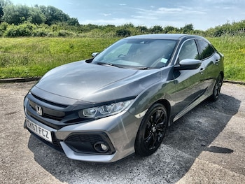 Used Honda Civic 2017 for sale - 79391309: Photo