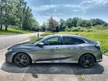 Used Honda Civic 2017 for sale - 79391309: Photo