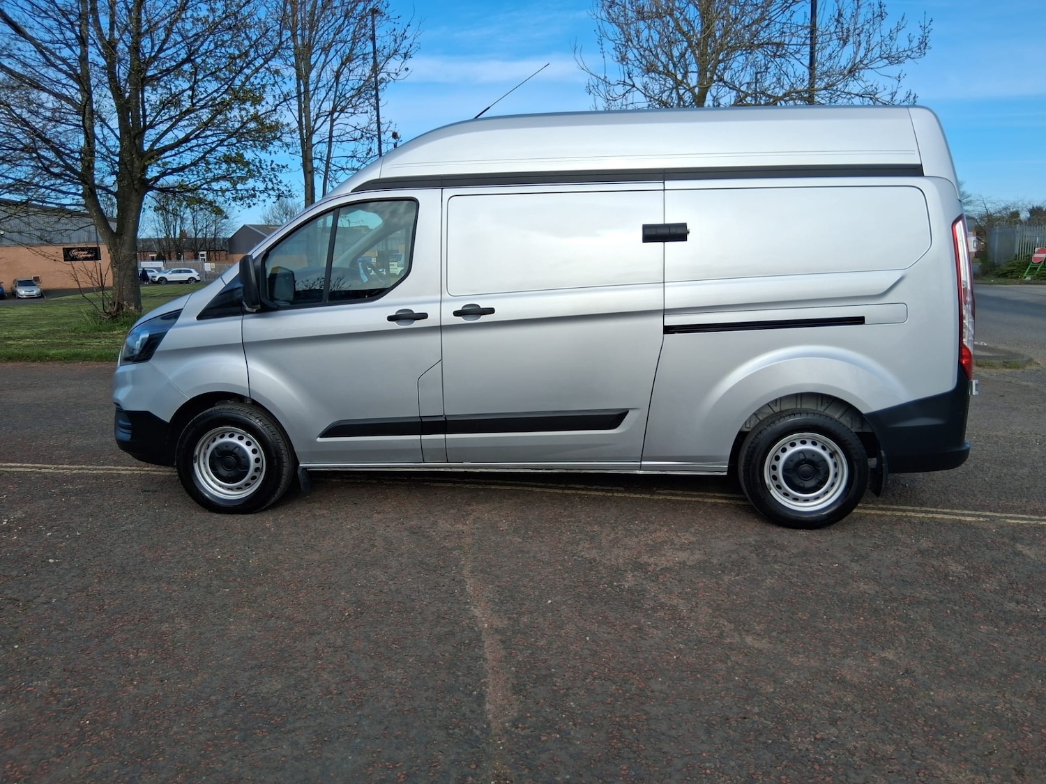 Used Ford Transit Custom 2023 for sale - 78140041: Photo 2