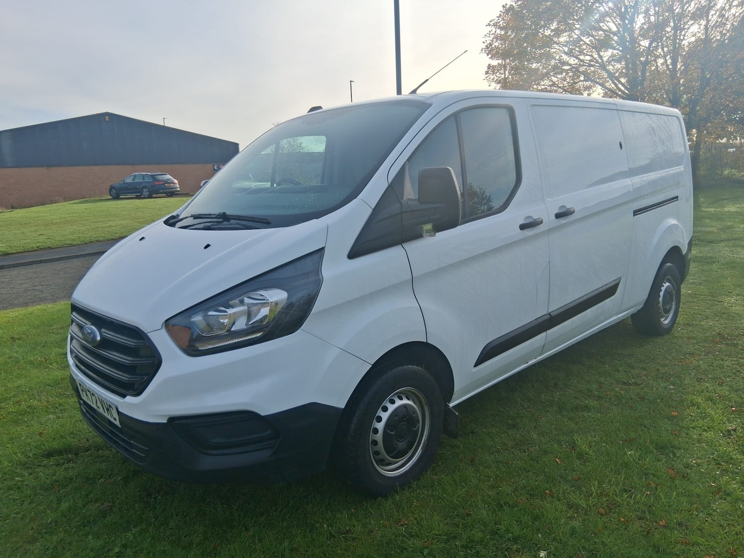 Used Ford Transit Custom 2023 for sale - 76422453: Photo 1