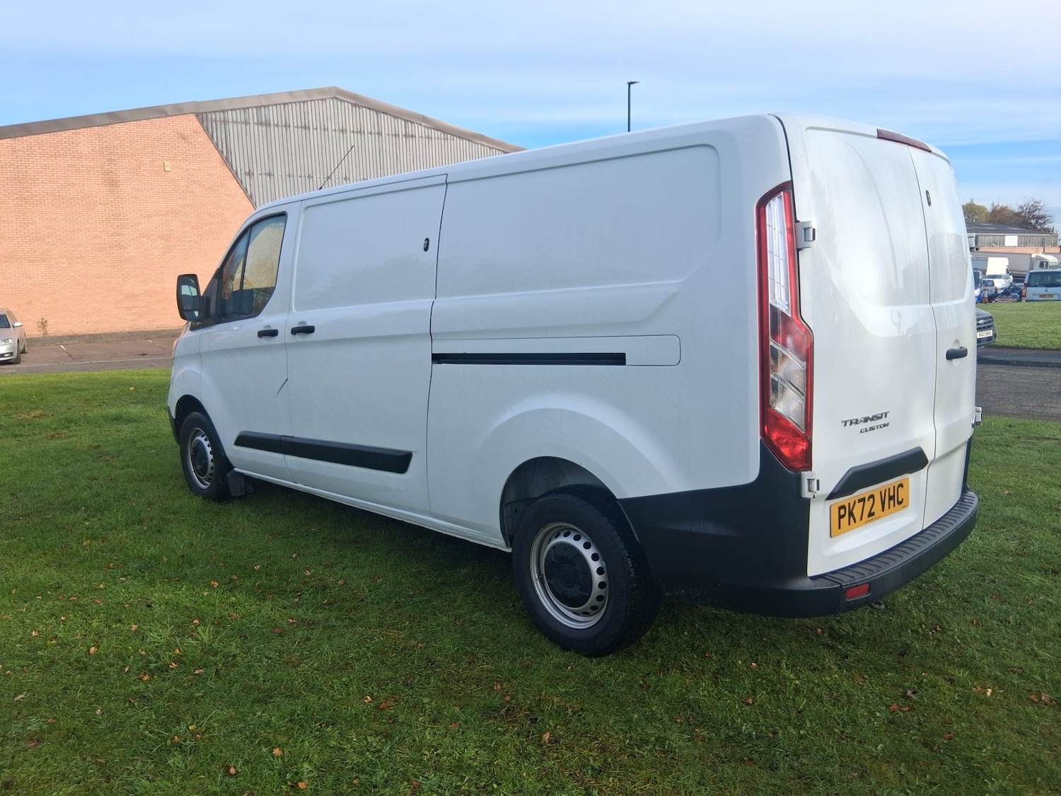 Used Ford Transit Custom 2023 for sale - 76422453: Photo 3