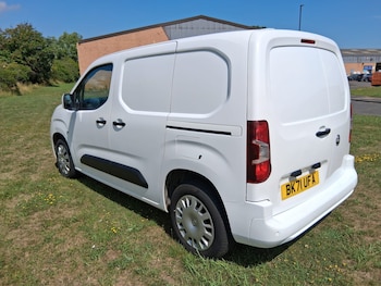 Used Vauxhall Combo 2021 for sale - 75305794: Photo