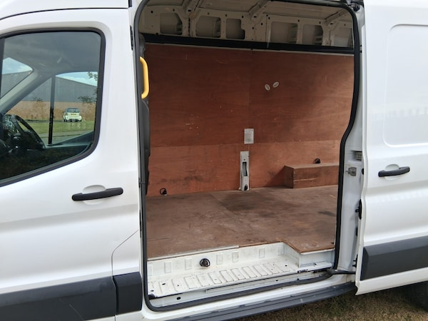 Used Ford Transit 2018 for sale - 75822655: Photo 10