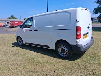 Used Vauxhall Vivaro 2019 for sale - 79005409: Photo