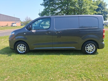 Used Vauxhall Vivaro 2022 for sale - 78745108: Photo