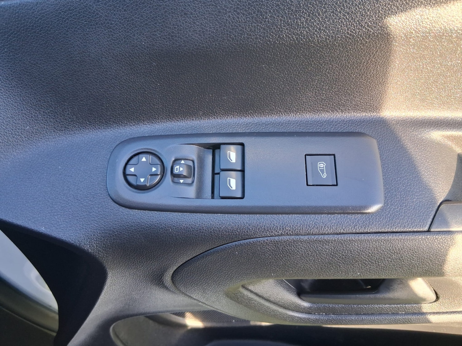 Used Peugeot Partner 2022 for sale - 76894593: Photo 22