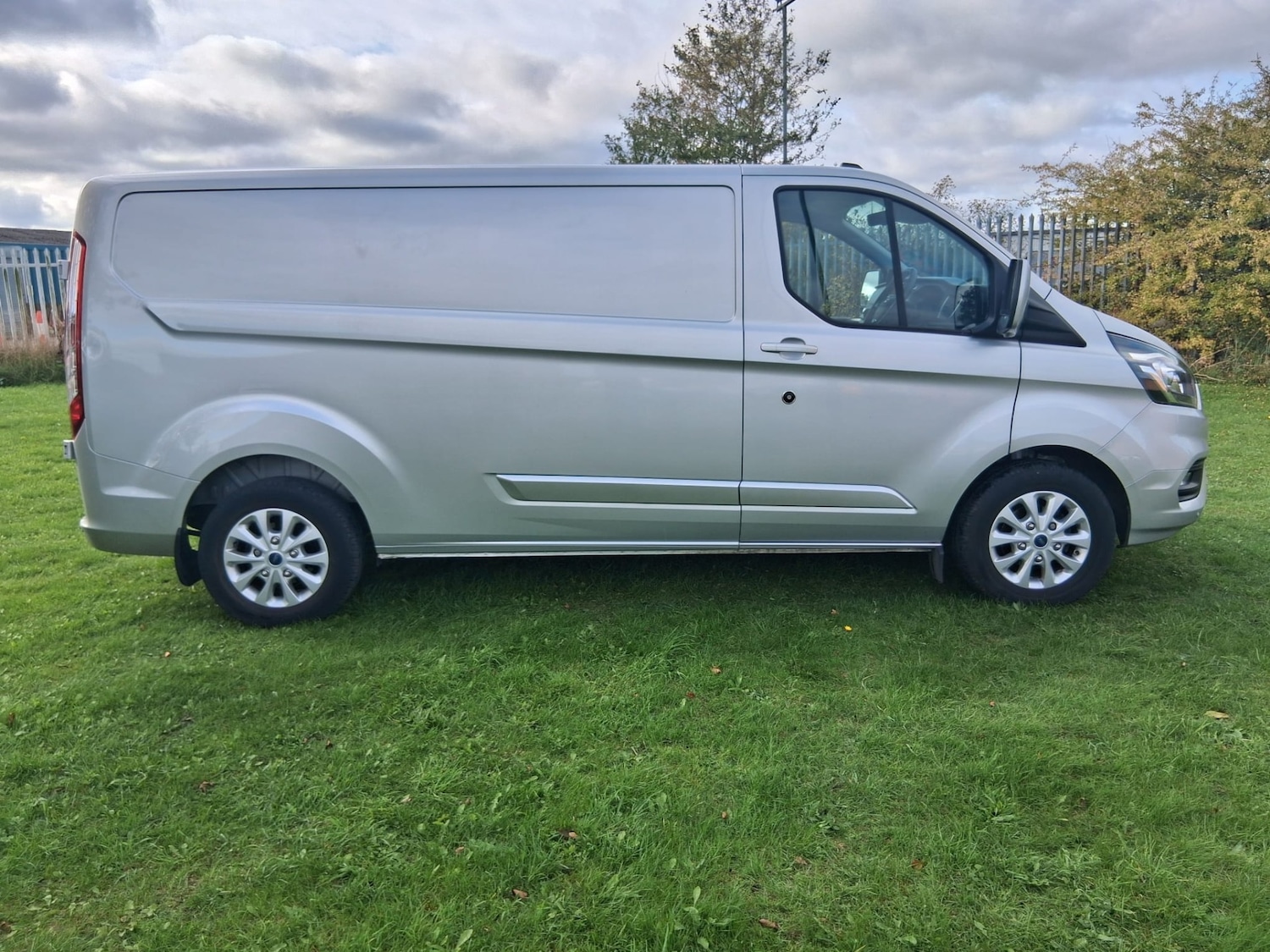 Used Ford Transit Custom 2023 for sale - 76249920: Photo 5