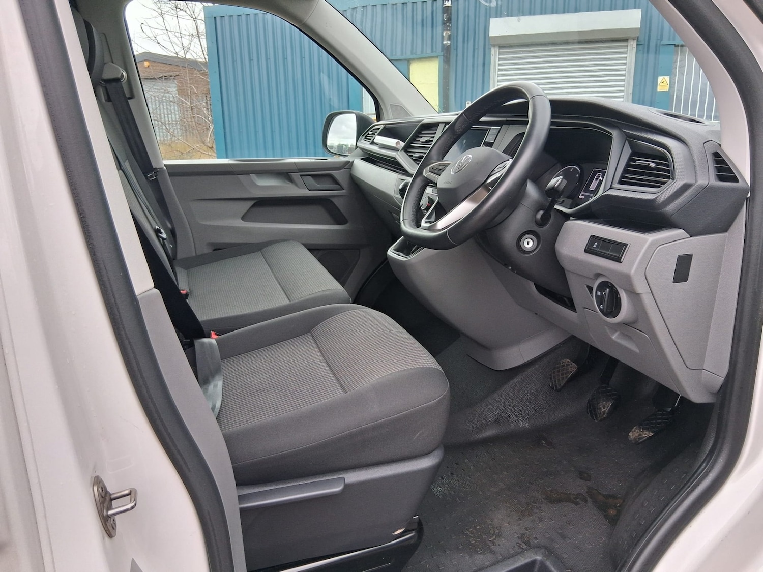 Used Volkswagen Transporter 2024 for sale - 77934482: Photo 12