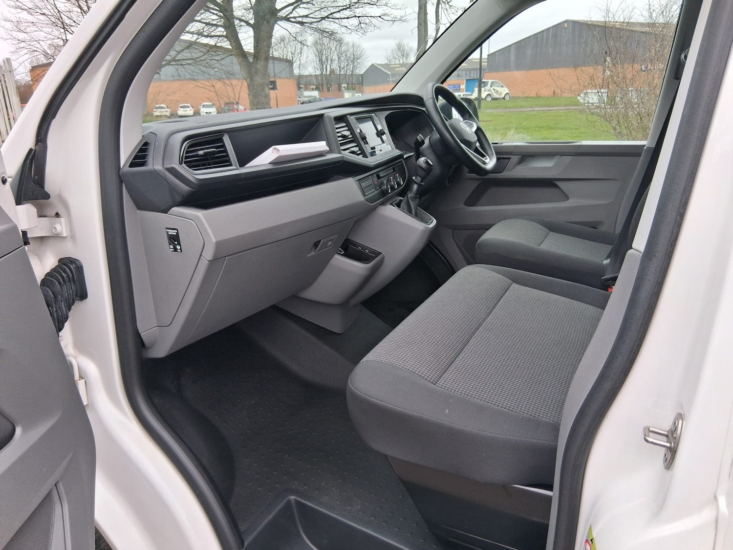 Used Volkswagen Transporter 2024 for sale - 77934482: Photo 13