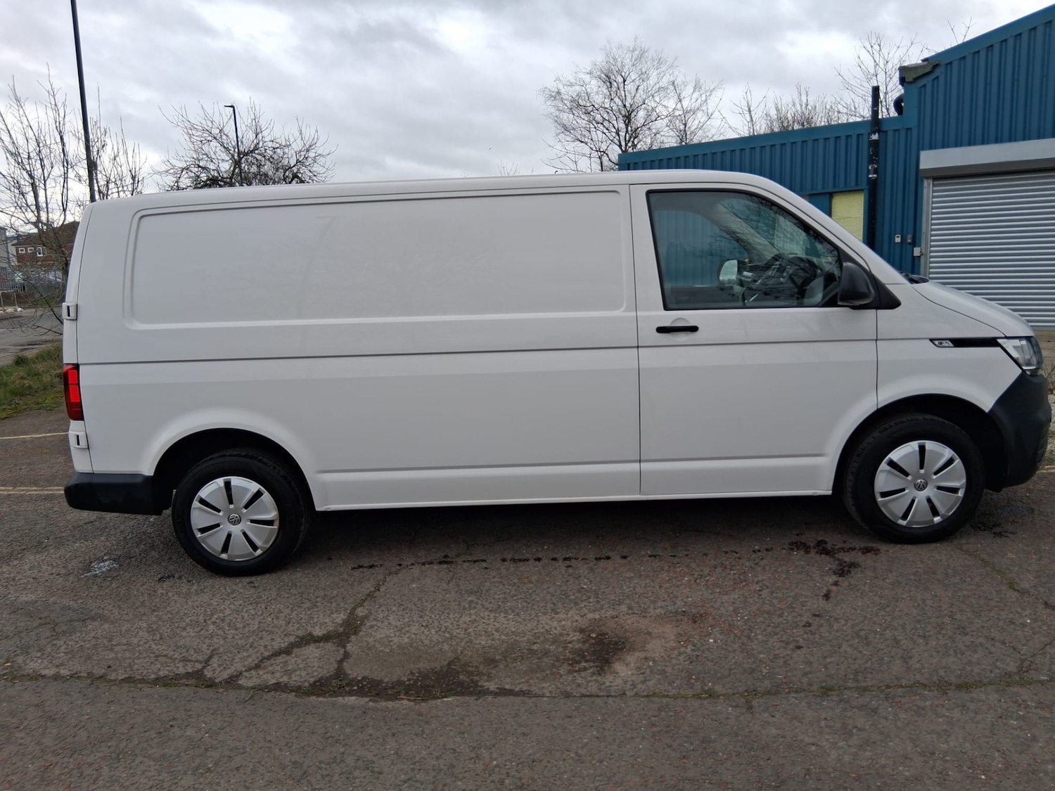Used Volkswagen Transporter 2024 for sale - 77934482: Photo 6