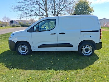 Used Citroen Berlingo 2023 for sale - 78368468: Photo